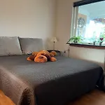 Charmerende Hus I Idylliske Lynaes Hundested