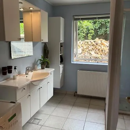 Villa Charmerende Hus I Idylliske Lynaes *