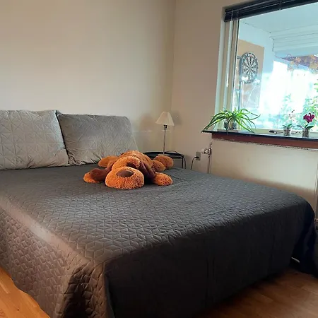 Charmerende Hus I Idylliske Lynaes Hundested