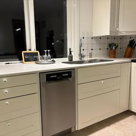 Charmerende Hus I Idylliske Lynaes Villa *