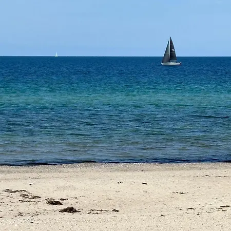 Charmerende Hus I Idylliske Lynaes Hundested