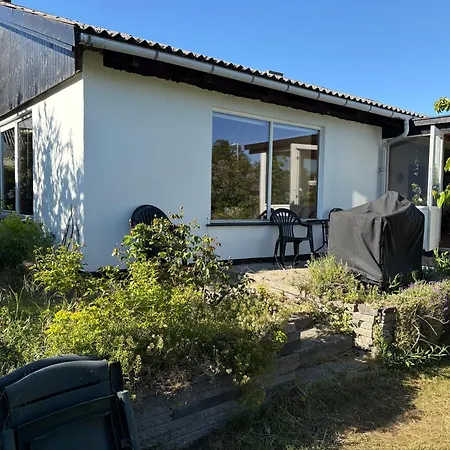 Charmerende Hus I Idylliske Lynaes Villa *