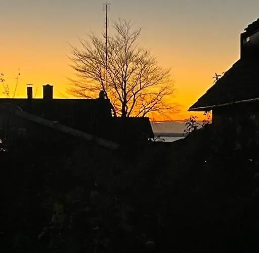 Charmerende Hus I Idylliske Lynaes * Hundested