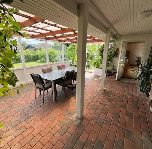 Charmerende Hus I Idylliske Lynaes Vila Hundested